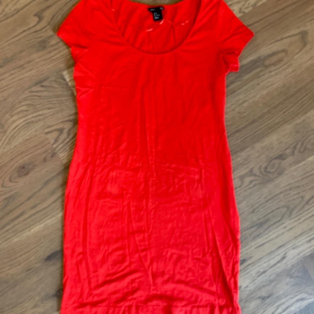 H&M bright red bodycon short sleeve dress Sz M